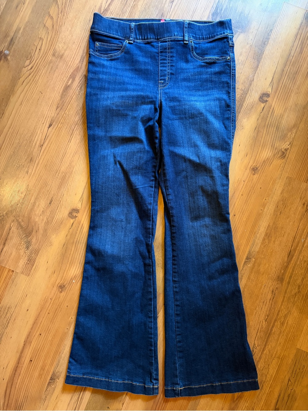 Spanx dark wash stretch pull on flare jeans L petite